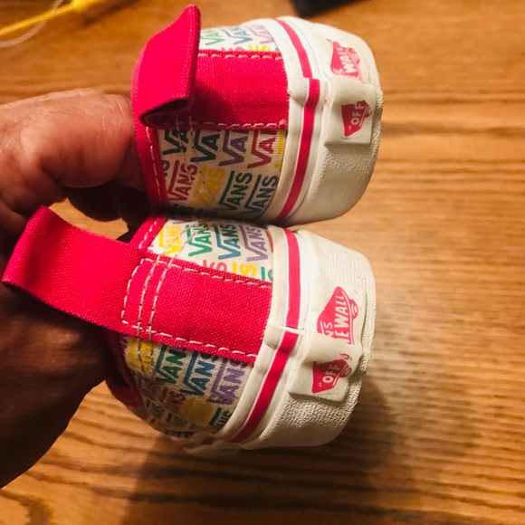 Kids Used Vans in great condition!! - Picture 3 of 4